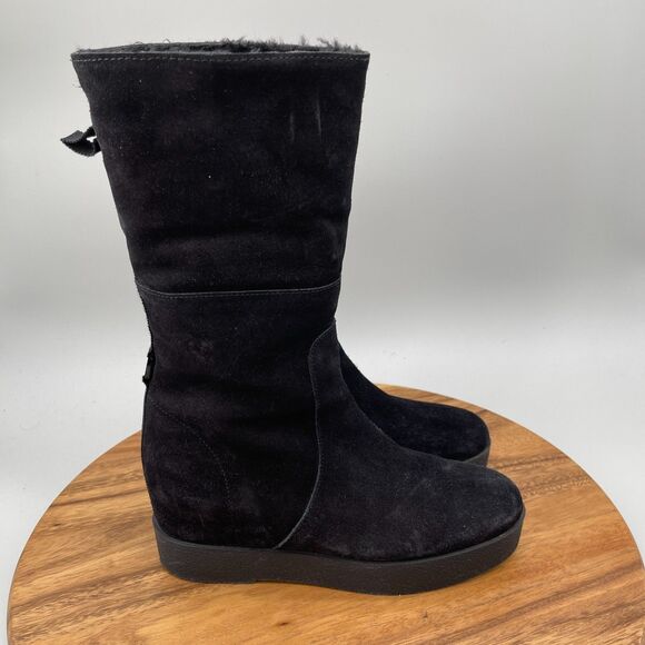 Salvatore Ferragamo Falcon Boots Womens 7.5 M Black Suede Shaerling Fold-Over